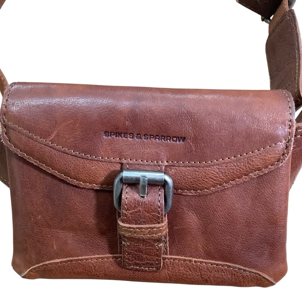 Spikes & Sparrow Brown Leather Hip Bag With Adjustbale Crossbody Snaps - Picture 2 of 12
